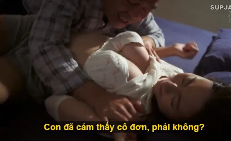 Nhìn con trai mải miên lao vào việc, để bồ nhí của nó cô quạnh, ông bố chồng liều lĩnh đè con dâu ra nắc.