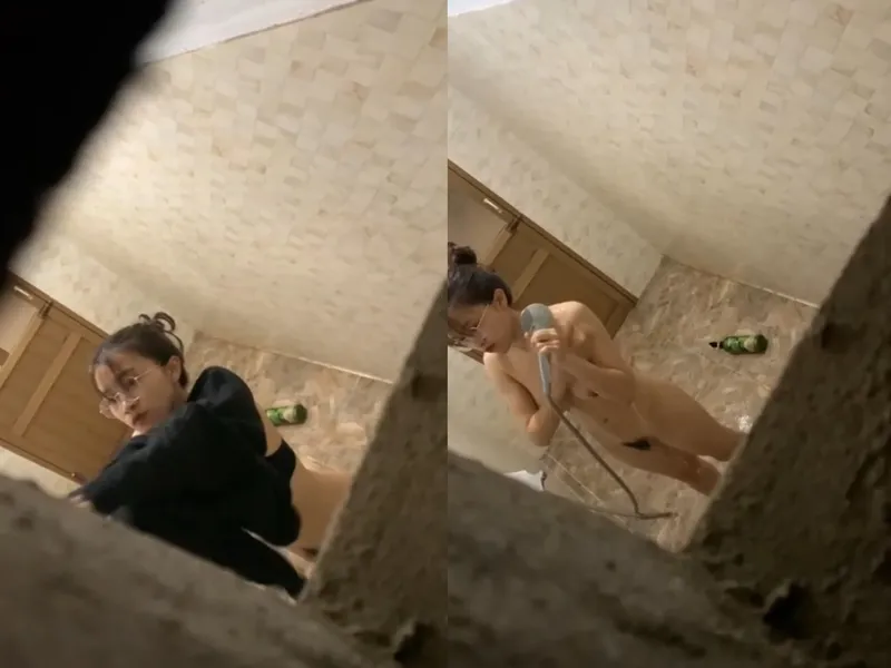 Quay lén tình nhân vú ngon tắm, khe lỗ lồn chảy nước ròng ròng